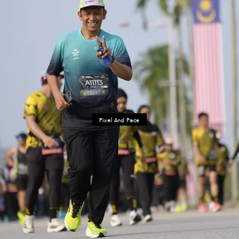 Runner Photo 6481589