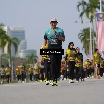 Runner Photo 6481607