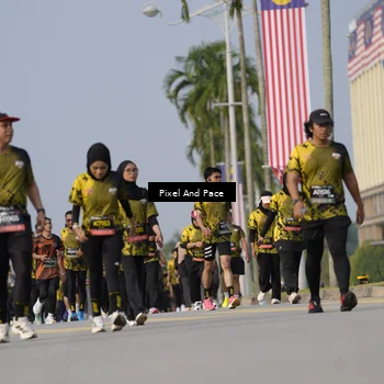 Runner Photo 6481629