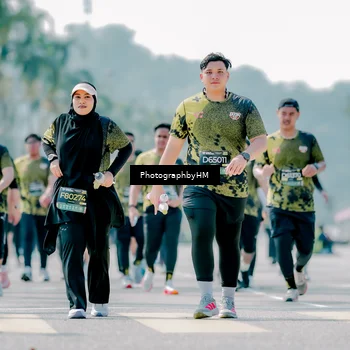 Runner Photo 6481635