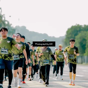 Runner Photo 6481644