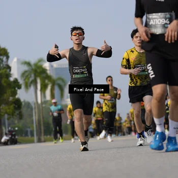 Runner Photo 6481679