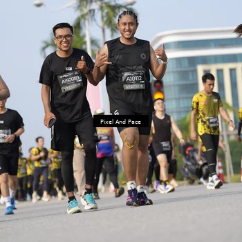 Runner Photo 6481700