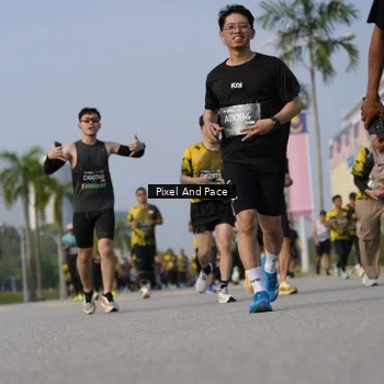 Runner Photo 6481706