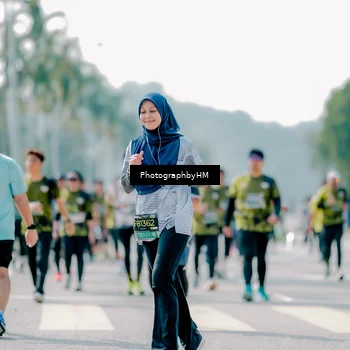 Runner Photo 6481714