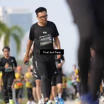 Runner Photo 6481745