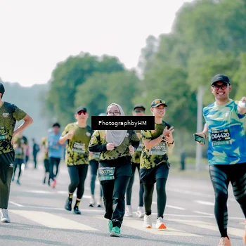 Runner Photo 6481815