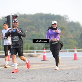 Runner Photo 6481816