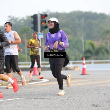 Runner Photo 6481817