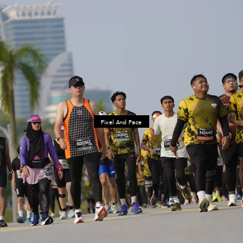 Runner Photo 6481821