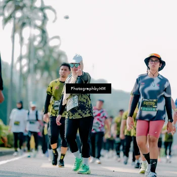 Runner Photo 6481864