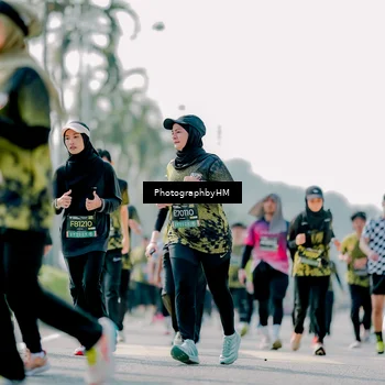 Runner Photo 6481871
