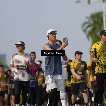 Runner Photo 6481873