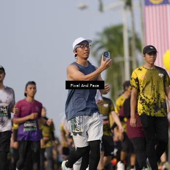 Runner Photo 6481875