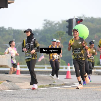 Runner Photo 6481883
