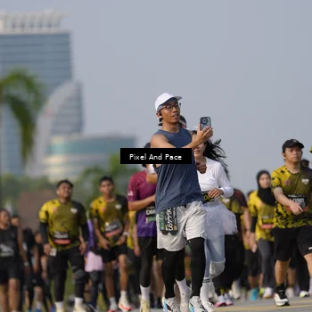 Runner Photo 6481885