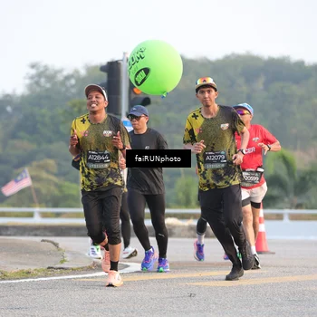 Runner Photo 6481887