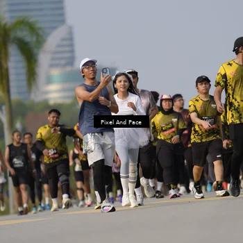 Runner Photo 6481889