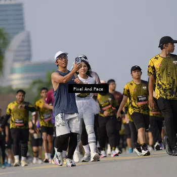 Runner Photo 6481899