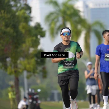 Runner Photo 6481927