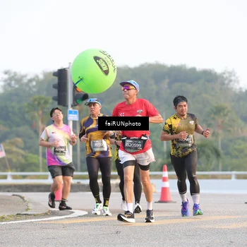Runner Photo 6481944