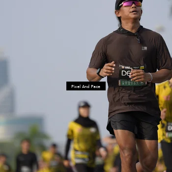 Runner Photo 6481987