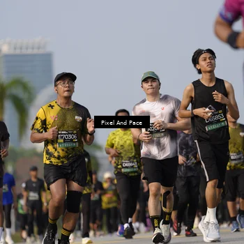 Runner Photo 6482008