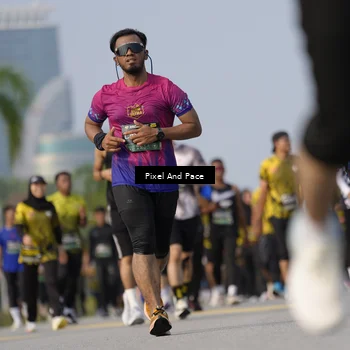 Runner Photo 6482034