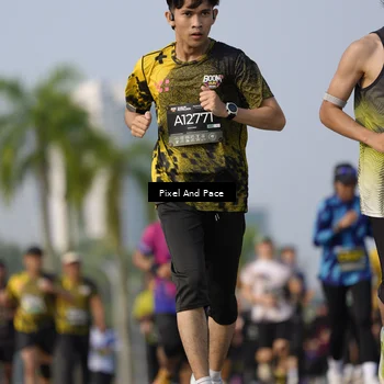 Runner Photo 6482042