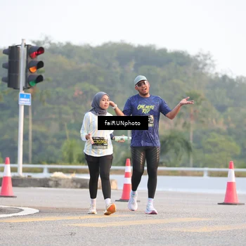 Runner Photo 6482043