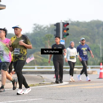 Runner Photo 6482044