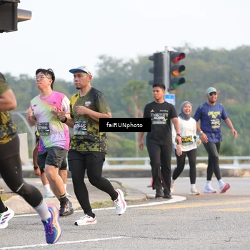Runner Photo 6482048