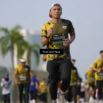Runner Photo 6482051