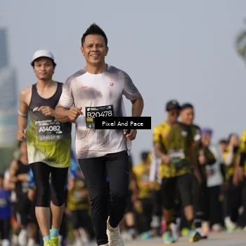 Runner Photo 6482062