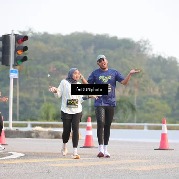 Runner Photo 6482078