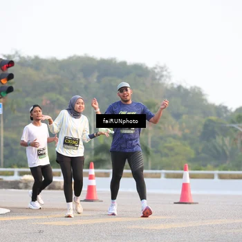Runner Photo 6482080