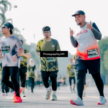 Runner Photo 6482107