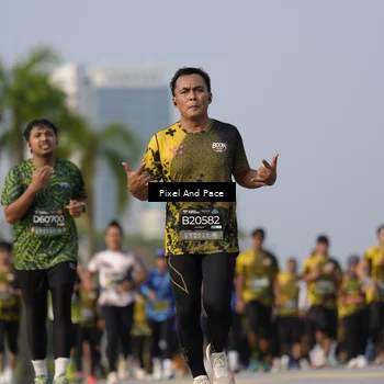 Runner Photo 6482108
