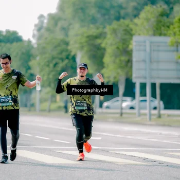 Runner Photo 6482119