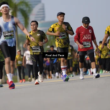 Runner Photo 6482140
