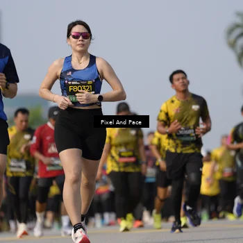 Runner Photo 6482150