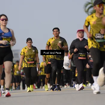 Runner Photo 6482163