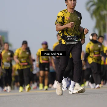 Runner Photo 6482172