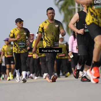 Runner Photo 6482174