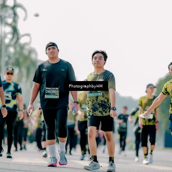 Runner Photo 6482256