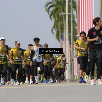 Runner Photo 6482278