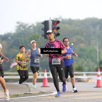 Runner Photo 6482296