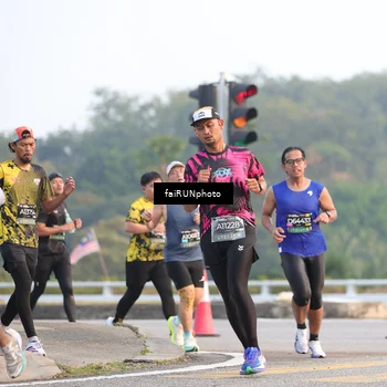 Runner Photo 6482298
