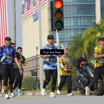 Runner Photo 6482301