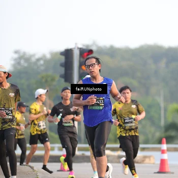 Runner Photo 6482330